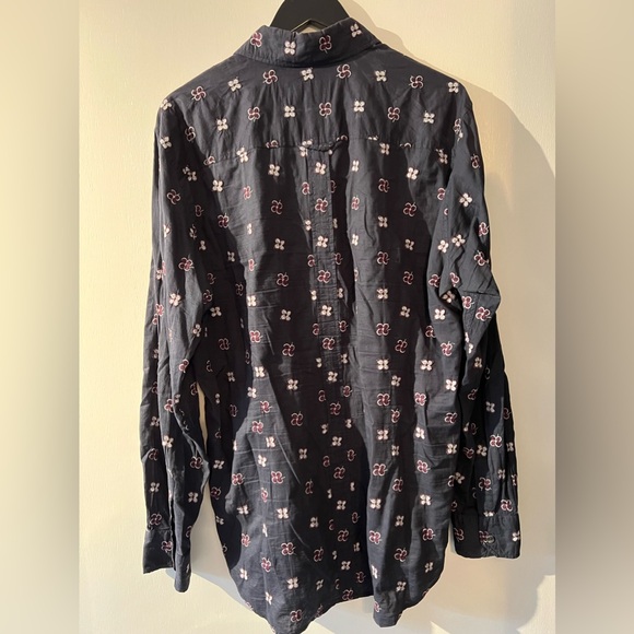 Dolce and Gabanna runway dress shirt Size 16 1/2…. 42 - Picture 3 of 3